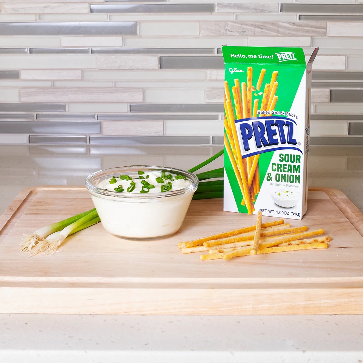 PRETZ Sour Cream & Onion 1.09 oz - Image 3